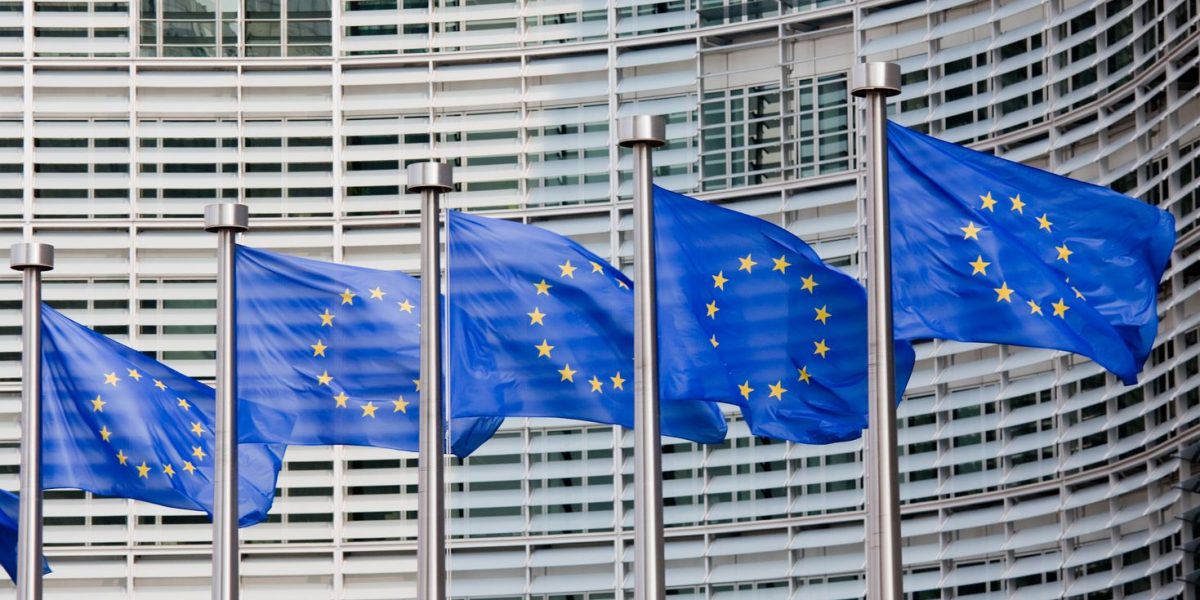 Европарламент принял резолюцию о защите детей в интернете
