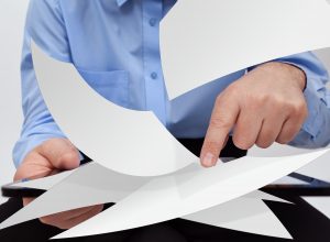 Медведев променял iPad на блокнот