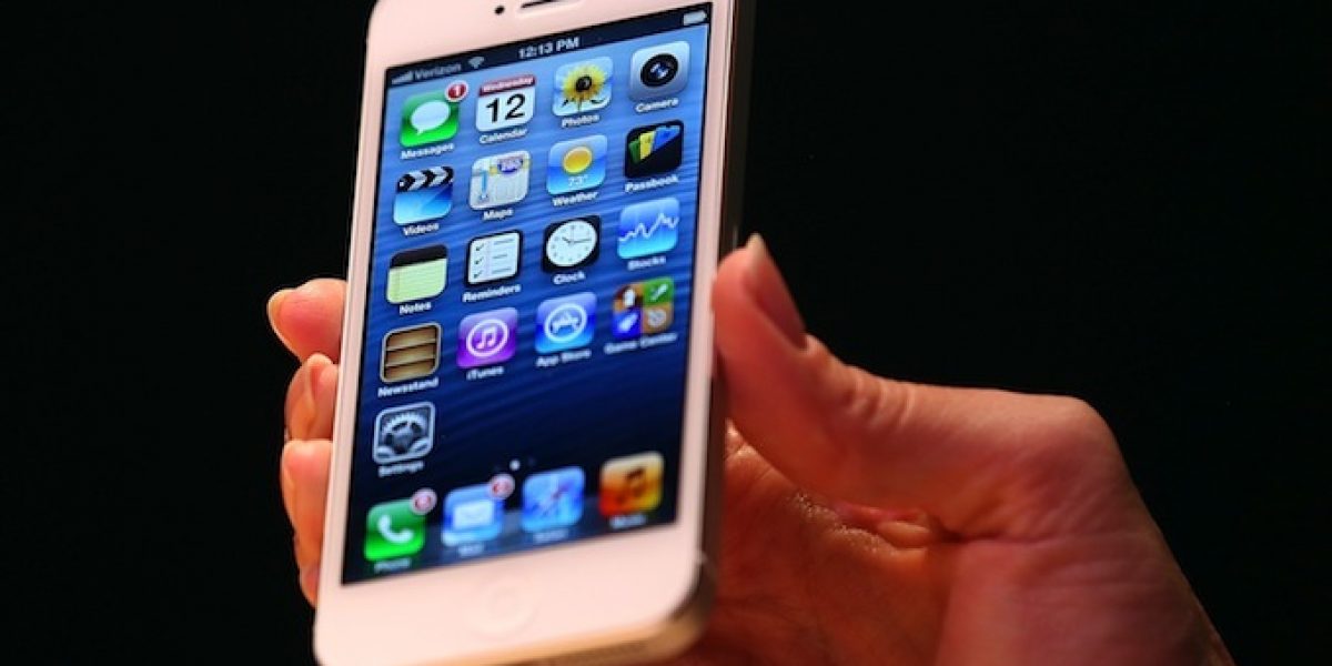 iPhone 5 — лидер по количеству негативных отзывов в Сети