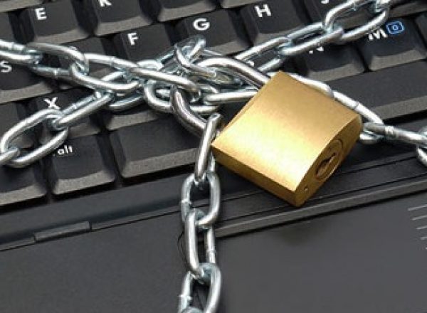Роскомнадзор заблокировал сайты с призывом не идти на выборы