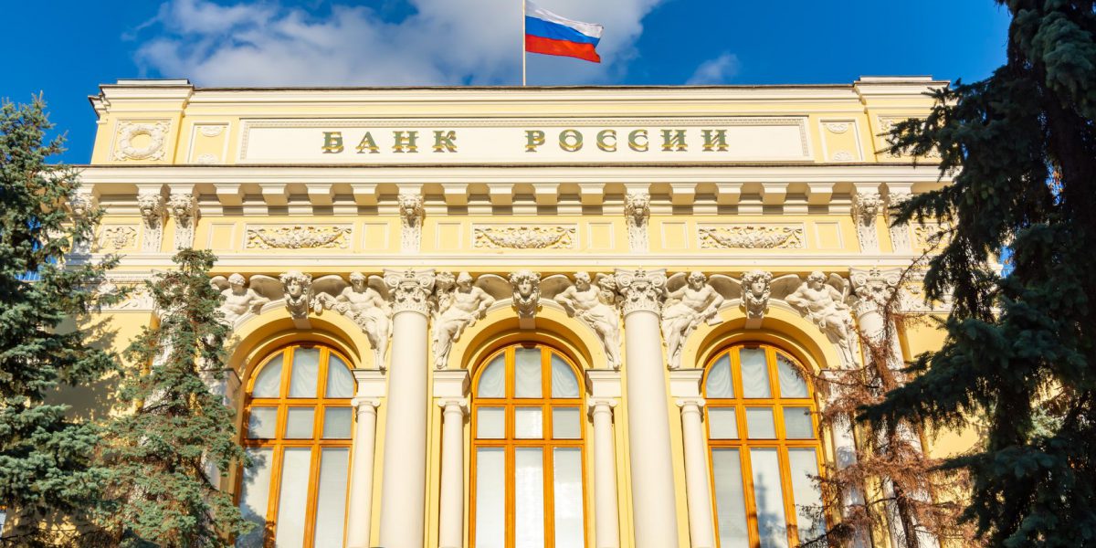 Отечественные банки допустят к детскому порно, сайтам с наркотиками и экстремизмом