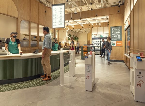 Starbucks открыли первый магазин без продавцов и касс в Нью-Йорке