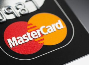 Mastercard снизили тарифы при оплате на AliExpress, Ozon и Wildberries