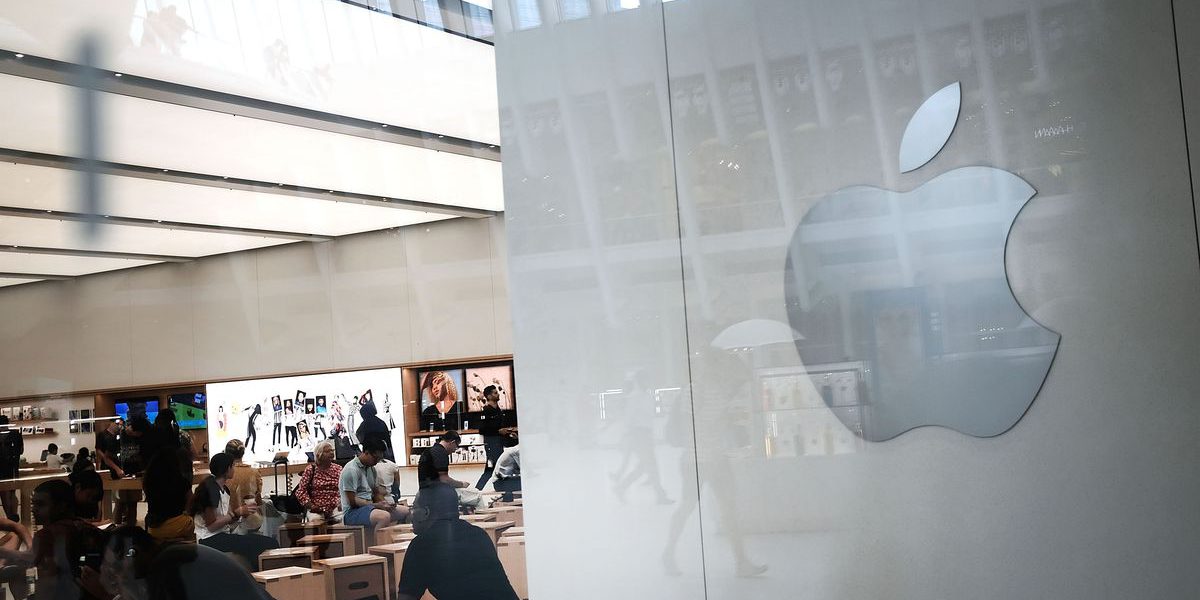 В Apple Pay перестали привязываться карты «Мир»