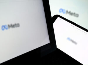 В Facebook** Messenger добавили по умолчанию сквозное шифрование
