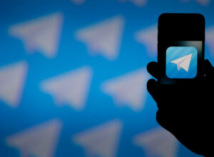 В Telegram теперь можно делать репосты историй и видеосообщения в них