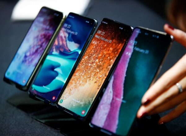 Госдума в I чтении одобрила обязательное внесение IMEI-номеров гаджетов в реестр при их ввозе в РФ