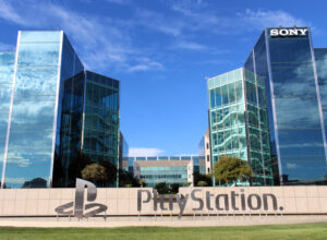 Хакеры заполучили персональные данные сотрудников Sony