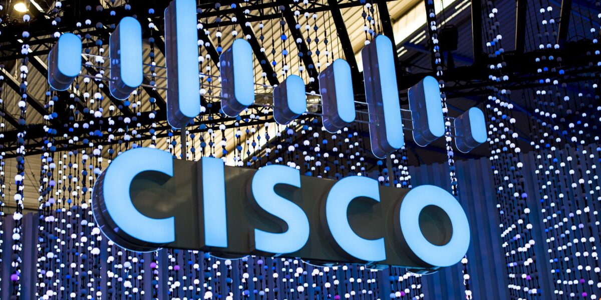 Cisco планирует сократить более 4200 сотрудников