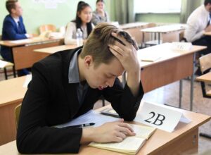 Мошенники начали красть аккаунты «Госуслуг» у выпускников под видом продажи ответов на ЕГЭ