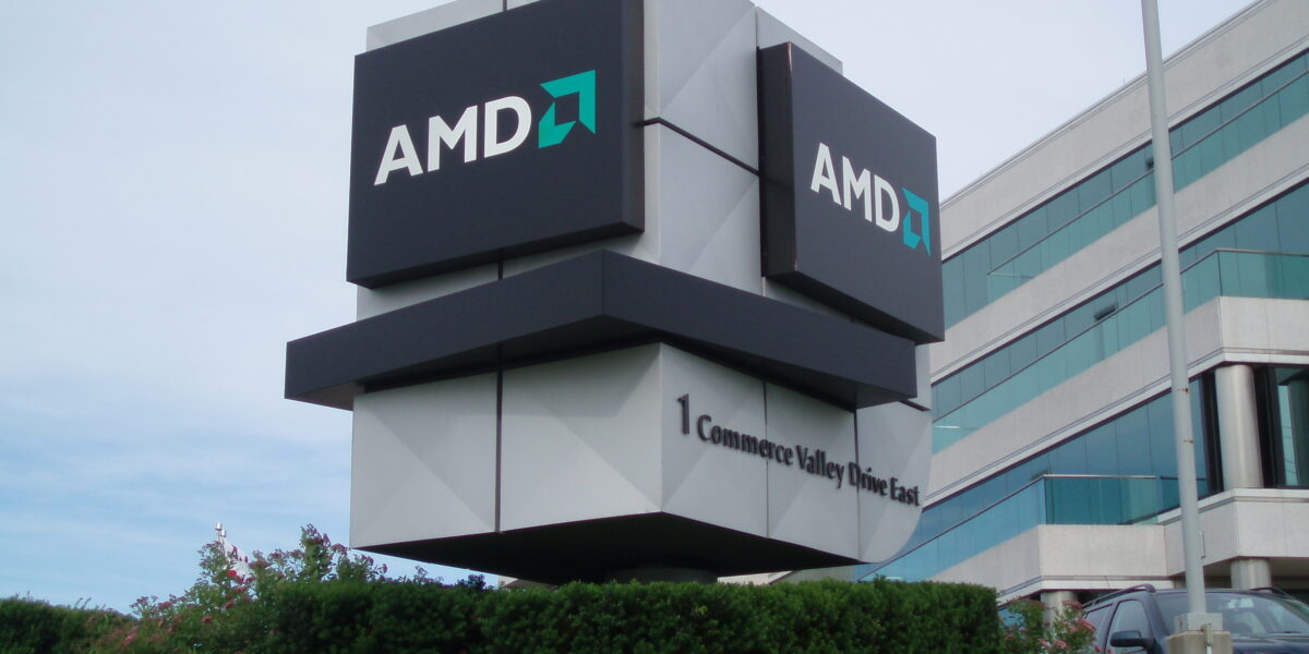 AMD представила новую линейку чипов для работы с ИИ
