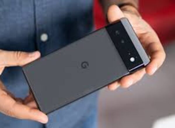 Скандал: Google запретила доверенным блогерам сравнивать Pixel с конкурентами