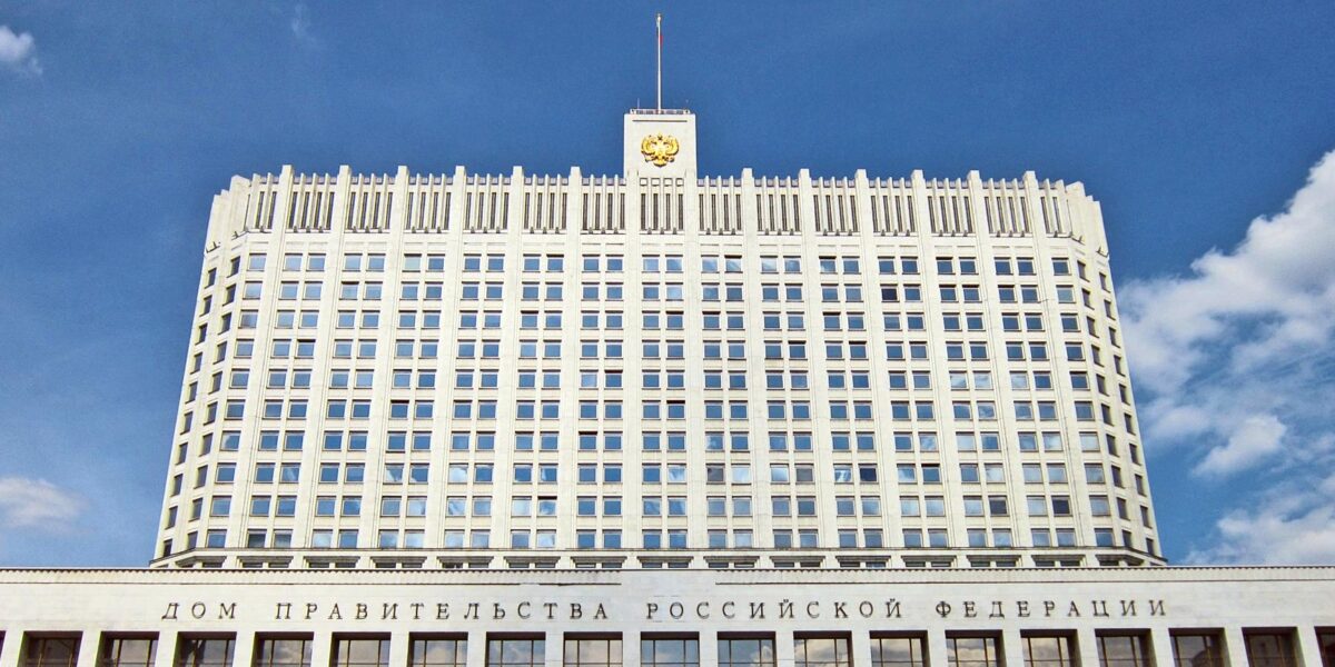 Правительство планирует ввести новые сборы для мобильных операторов и рекламщиков для финансирования нацпроекта