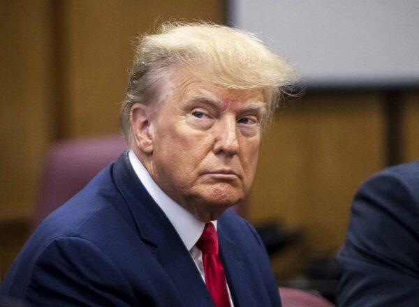 Трамп повысил цены на американские визы для иностранных ИТшников, но Google, Amazon и др этого не оценили