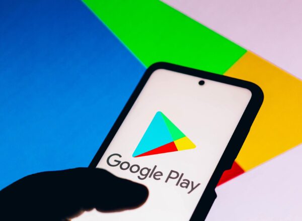 Япония обяжет Apple и Google открыть свои ОС сторонним магазинам приложениям и платежным системам