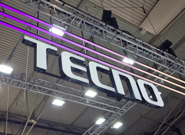 TECNO расширила возможности ИИ-ассистента EllaClaw