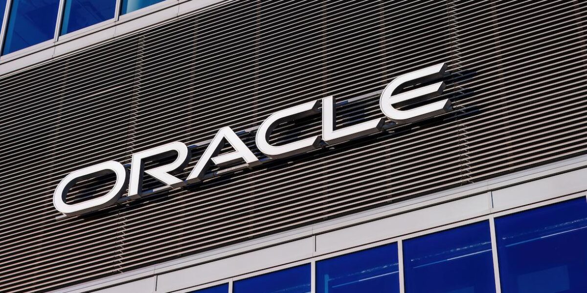 Акции Oracle показали максимальное недельное падение с 2001 года