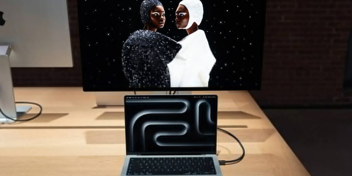 Акции Apple упали на 6% после объявления о повышении цен