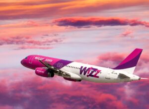 Лоукостер Wizz Air оснастит все самолеты интернетом от Starlink