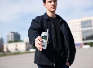 Россияне стали на 65% чаще звонить и на 70% больше отправлять SMS