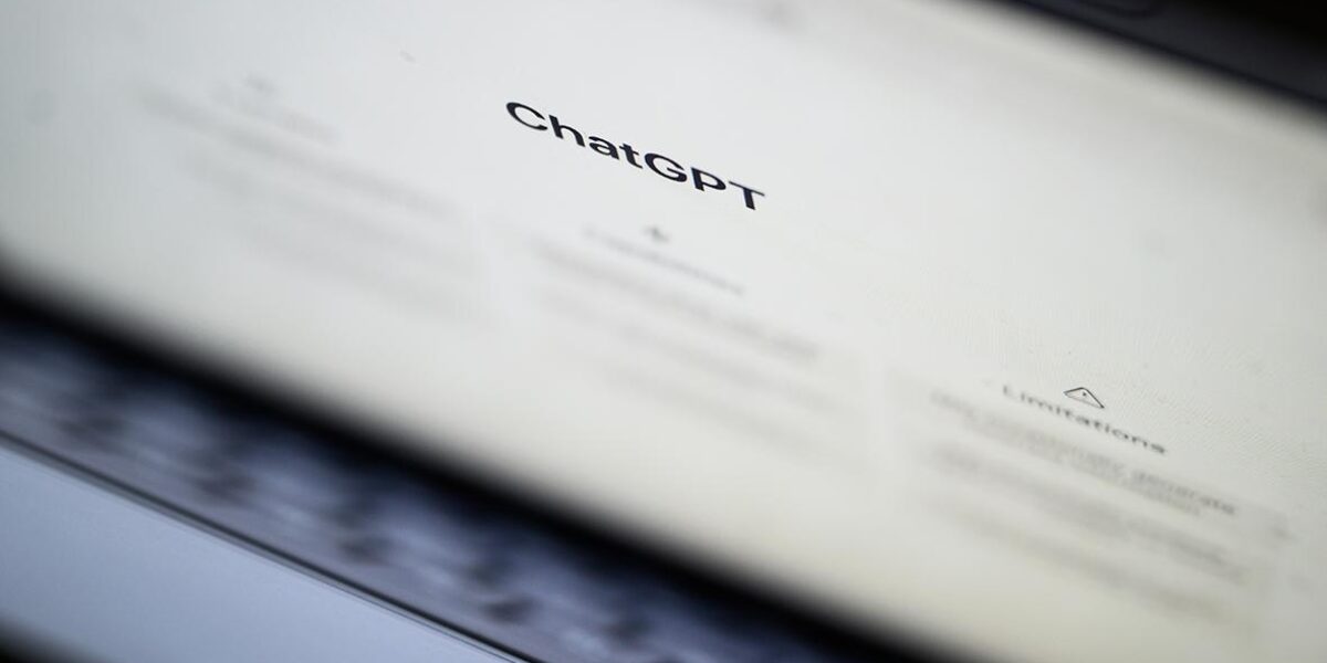Хакеры атаковали компании в России под видом ChatGPT, DeepSeek и Claude