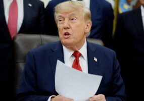 В США подали иск против IT-гигантов из-за сговора по замедлению ИИ