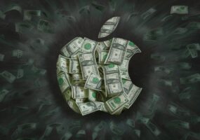 Новый глава Apple Джон Тернус пообещал масштабный релиз