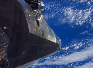 Starship успешно вывел спутники Starlink V3 на орбиту, с ними установлена связь
