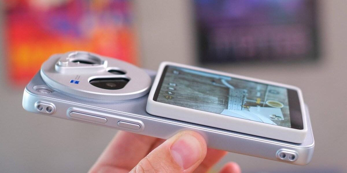 Камерофон Vivo X500 Pro Max показали вживую