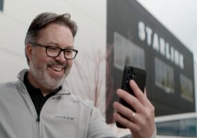 Спутниковую мобильную связь Starlink mobile запустили в Казахстане