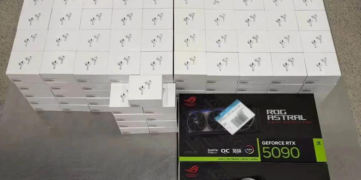 В Макао таможенники изъяли две видеокарты RTX 5090