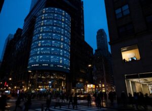 Anthropic готовится к IPO на Nasdaq с оценкой до $2 трлн