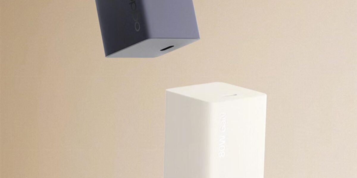 Oppo выпустила компактную зарядку SUPERVOOC 80W Mini Super Flash Charge
