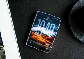 Появились живые фото Xiaomi 18 Fold