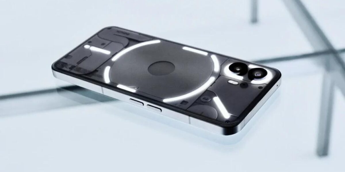 Nothing Phone (2) останется без Android 17