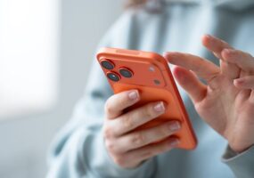 Как создать аккаунт Apple в России