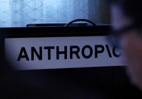 Anthropic включила угрозу существованию человечества в риски перед IPO