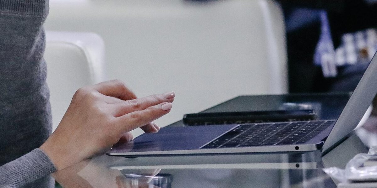 Роскомнадзор за сентябрь заблокировал почти 2,5 тыс. фишинговых сайтов