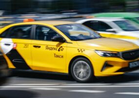 «Яндекс Такси» полностью возобновило работу во всех городах России