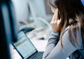 Мошенники освоили новую схему с виртуальными зарубежными картами
