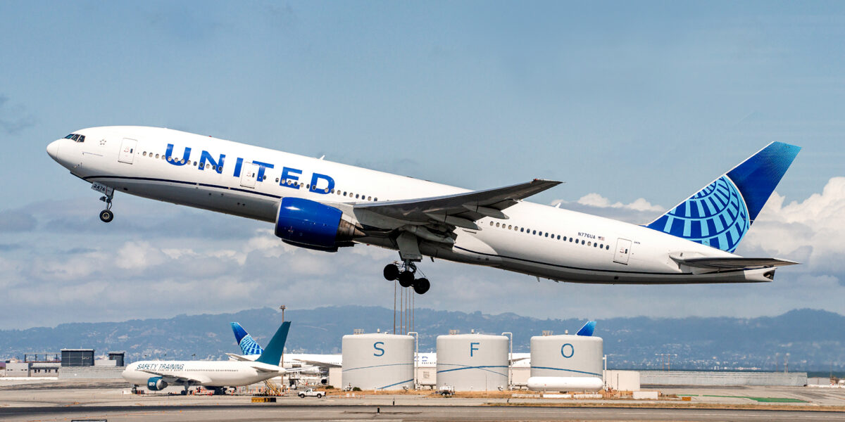 United Airlines ускоряет внедрение спутникового интернета Starlink. К концу 2026 года Starlink подключат на 320 самолетах
