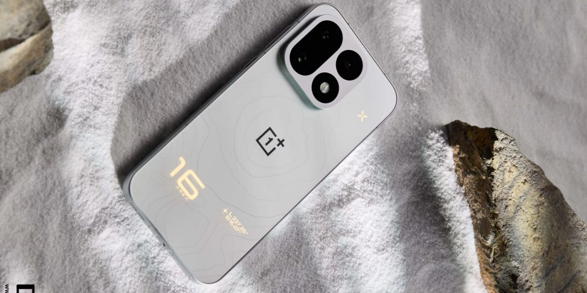 OnePlus 16 первым в мире получит трехчастотный GPS и четырехчастотный BeiDou
