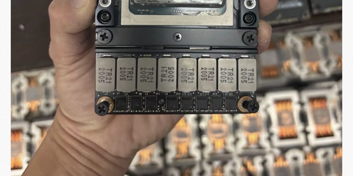 9-летняя видеокарта Nvidia Tesla V100 переживает вторую молодость